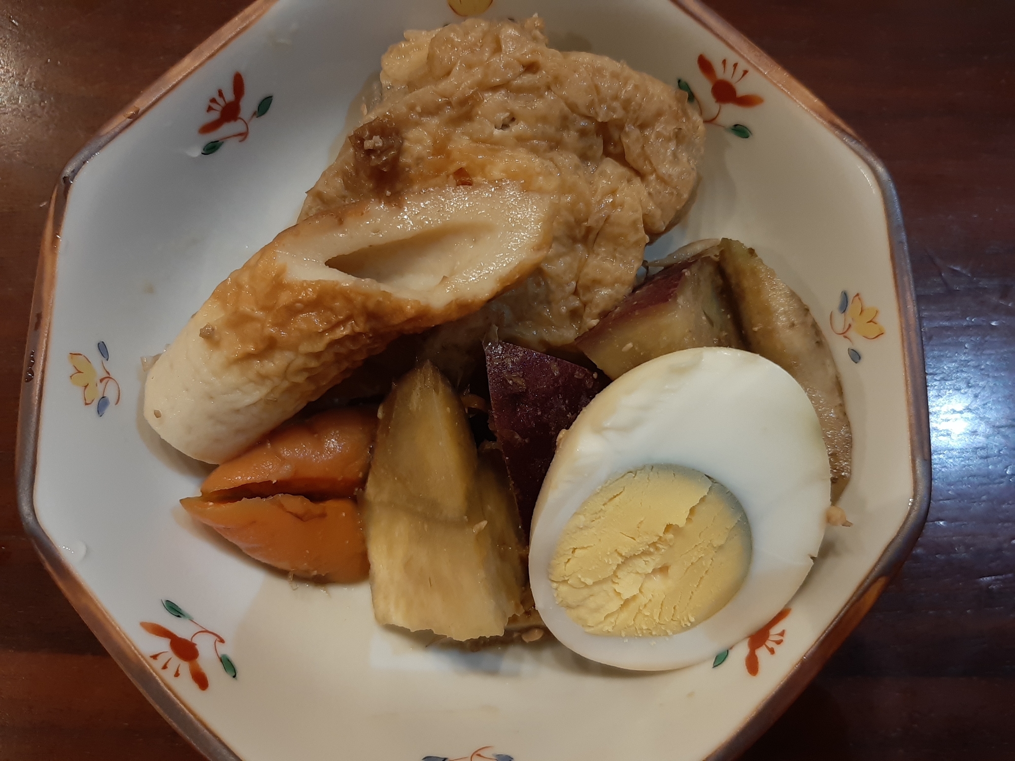 根菜類と挽き肉の包み味噌煮込み