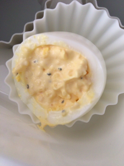 ゆで卵を作っておいていたのでお弁当用にササッとできました！変化が出ていいですね！( ^ω^ )
