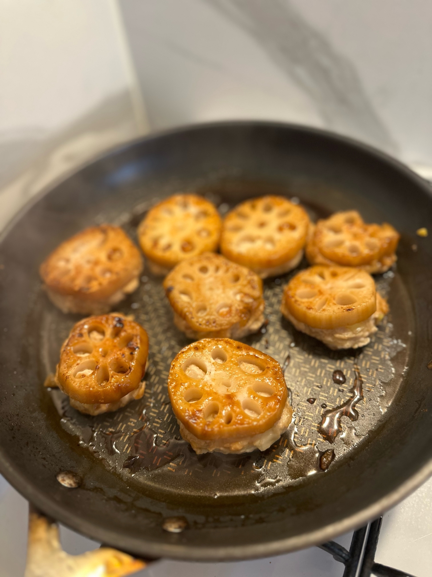 鶏ひき肉の蓮根ハンバーグ