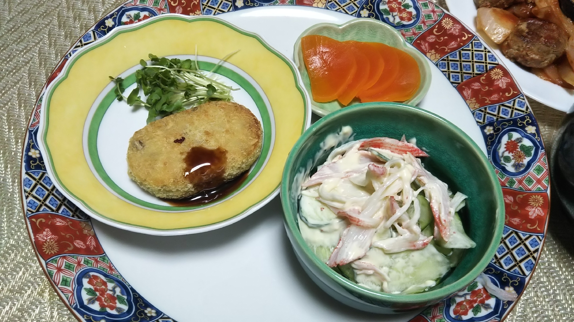 コロッケと蟹カマきゅうりマヨサラダと味噌漬け☆