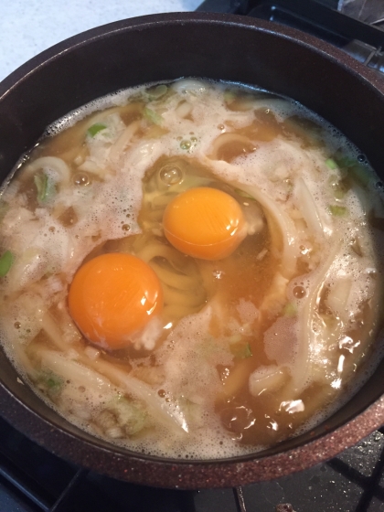 朝、ご飯を炊くのを忘れていてうどんにしました(^^)すぐ作れて、美味しかったのでリピしたいです！