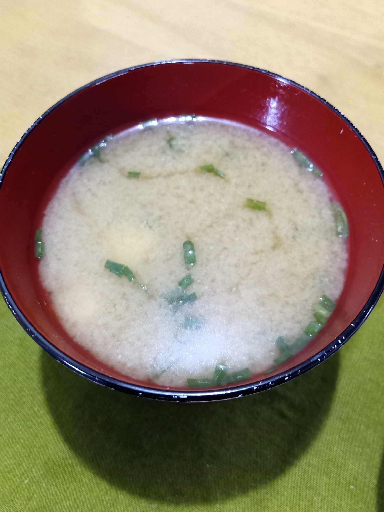 ホクホクじゃがいもと豆腐の味噌汁♪