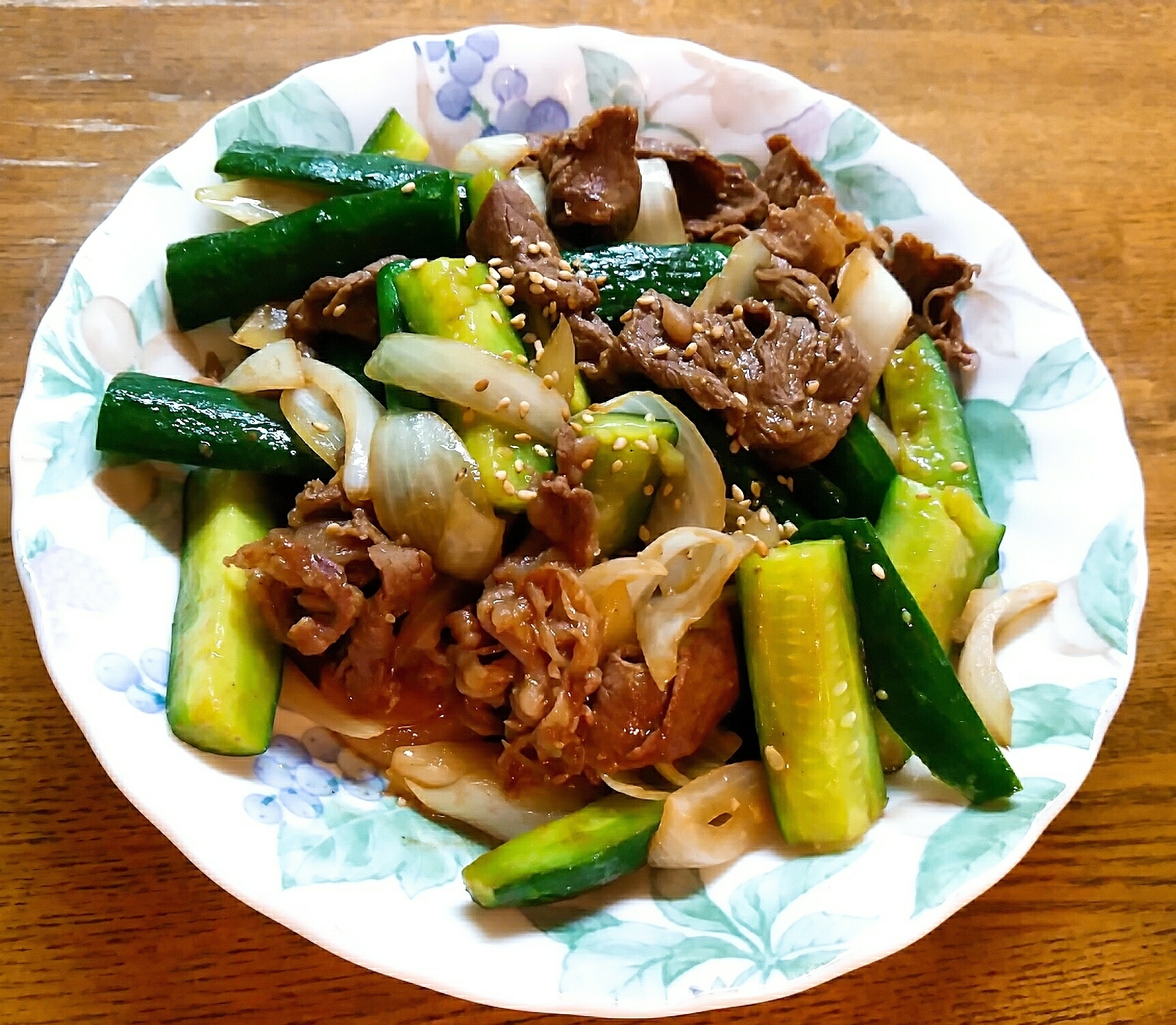 胡瓜と牛肉の甘酢炒め