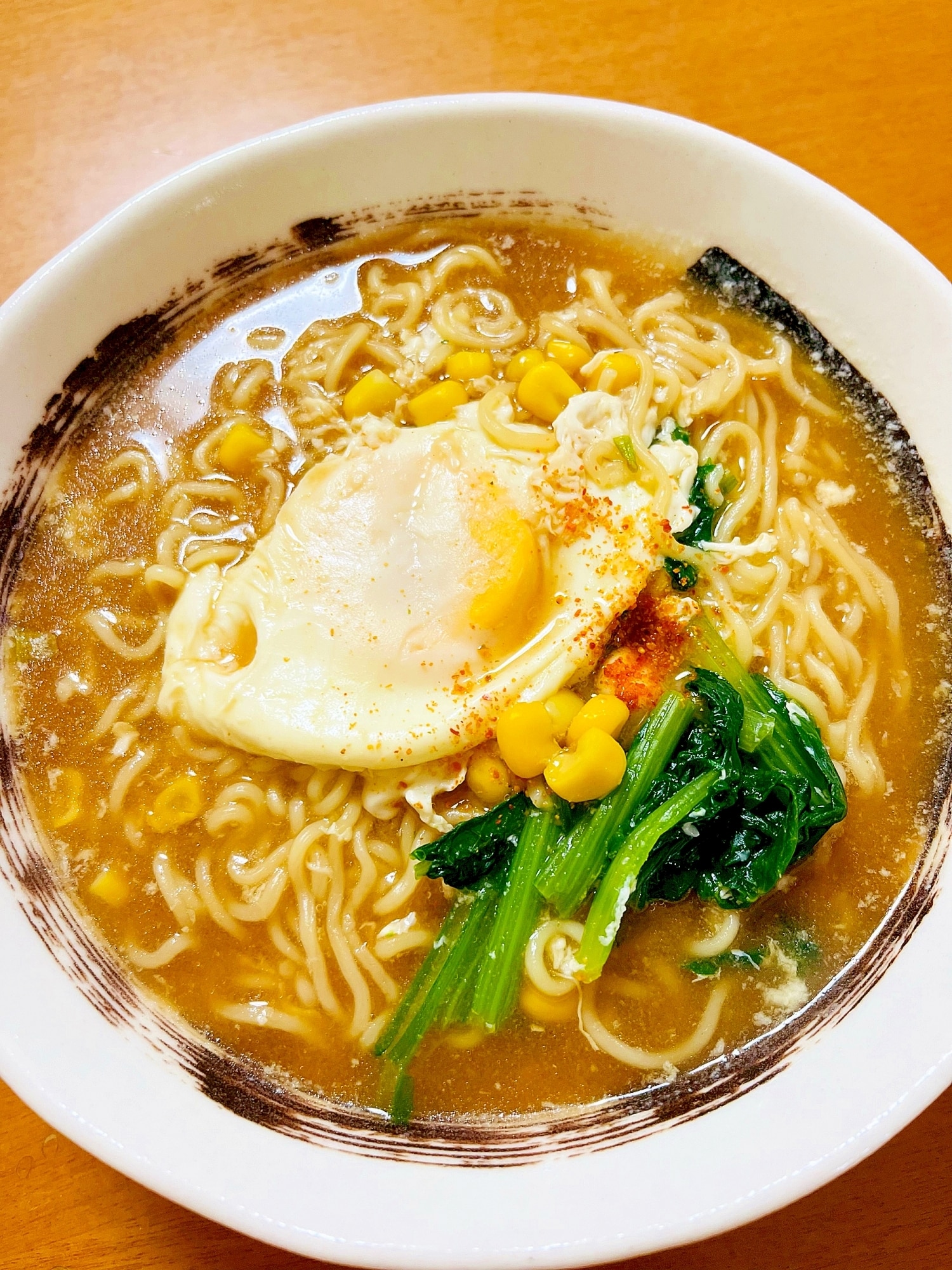 インスタント味噌ラーメンで 簡単包丁いらず！ レシピ・作り方 by しゅ