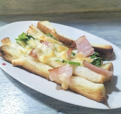 パンの耳でピザトーストその2