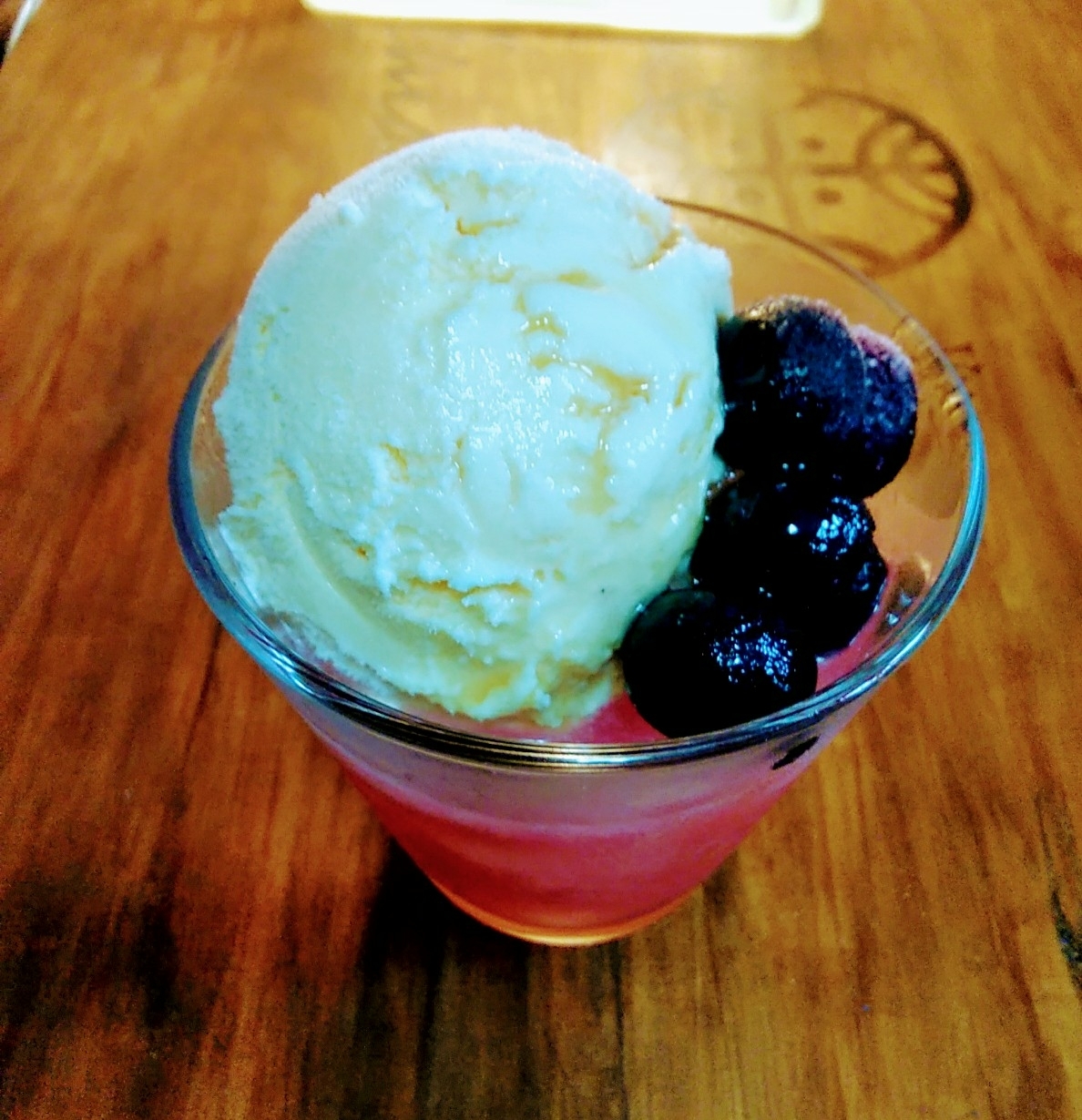 爽やか☆ベリーフロート