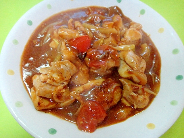 鶏肉とトマトのハヤシソース煮