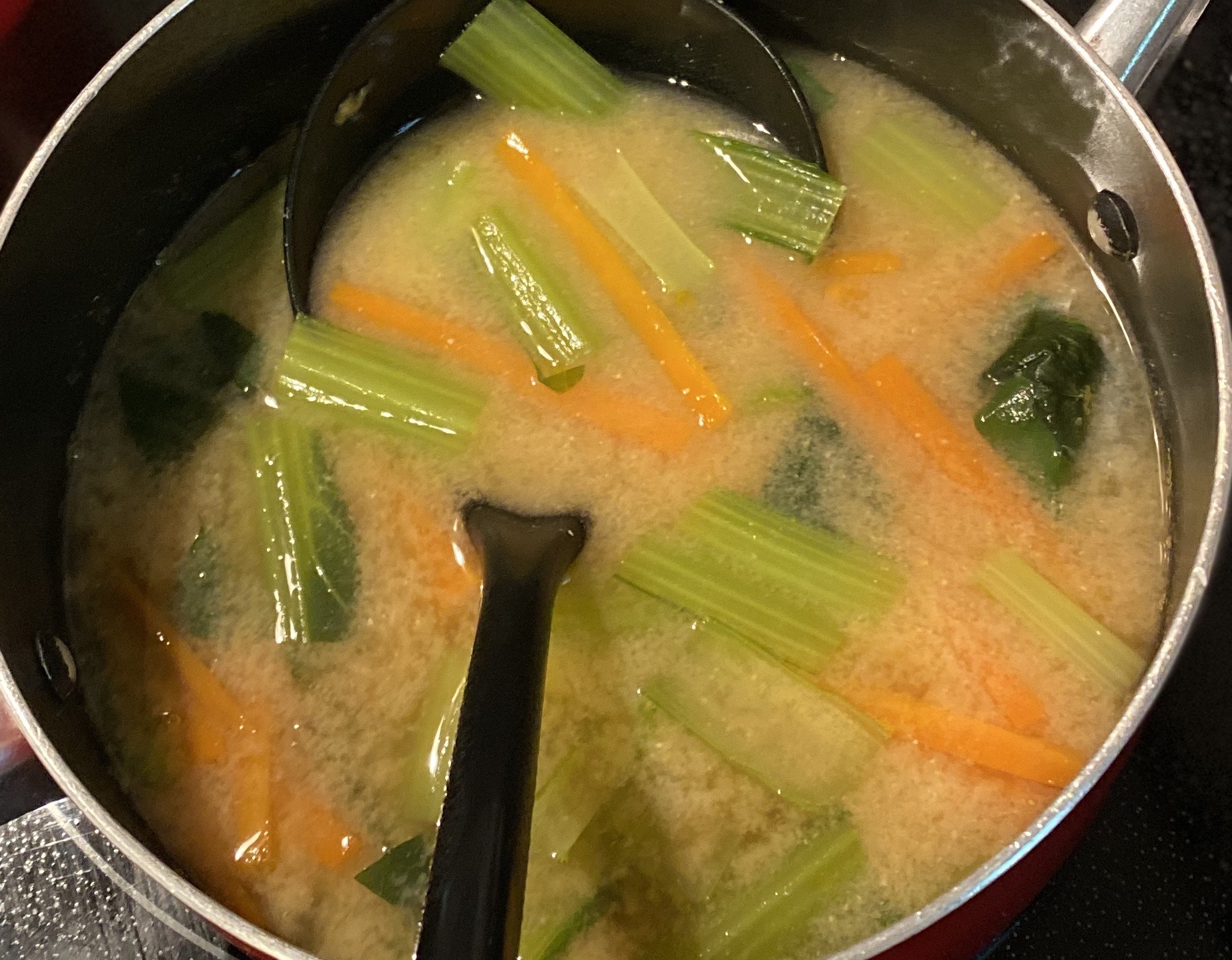 ♡:小松菜と人参のお味噌汁