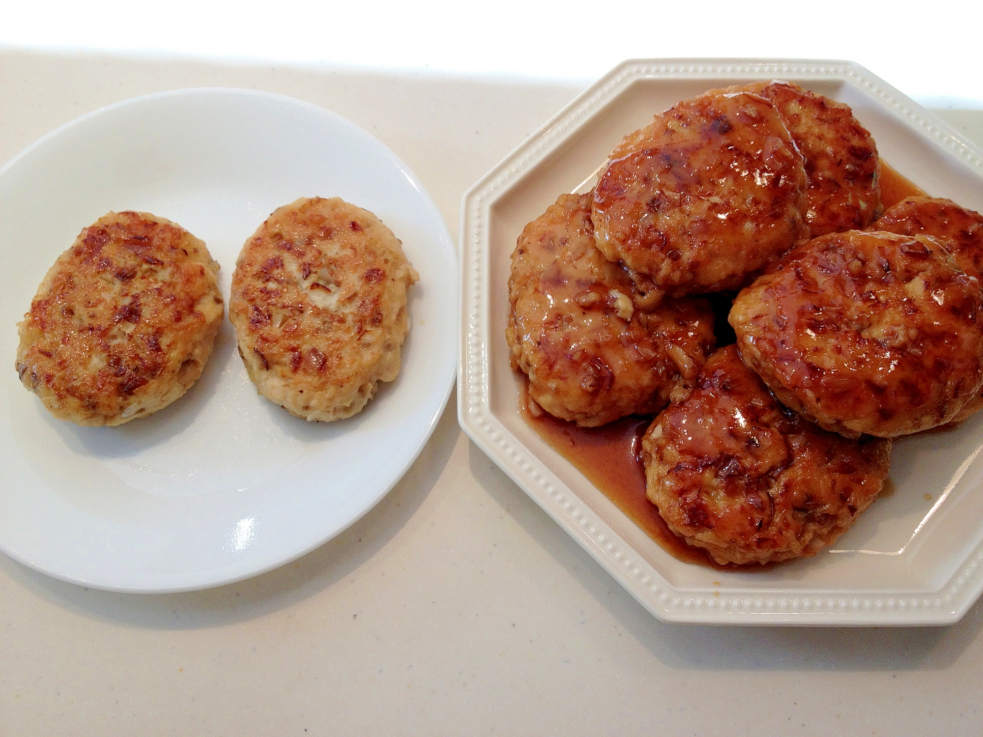 つくね風　鶏肉と豆腐の照り焼きハンバーグ