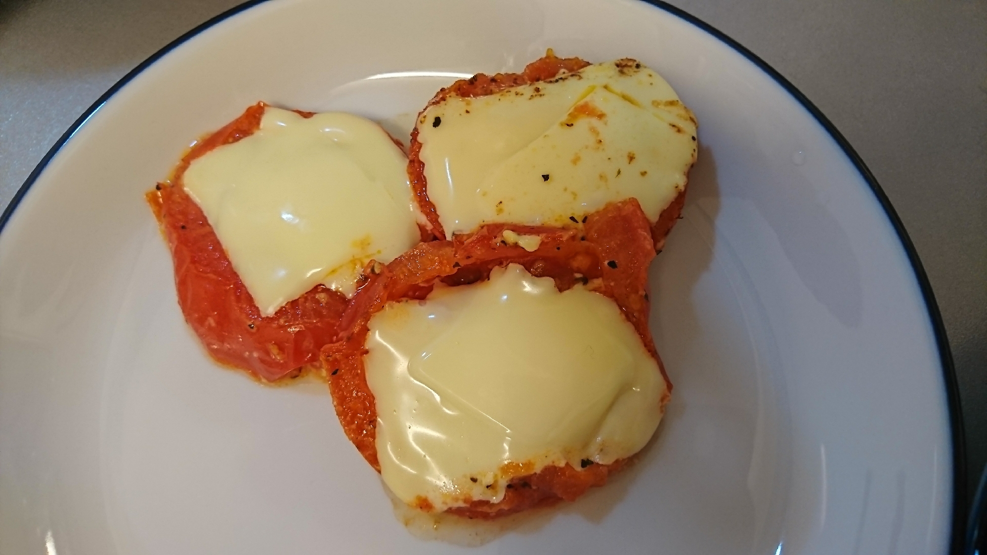 トマトのチーズ焼き