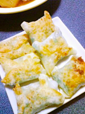 餃子の皮でおつまみ☆餅しそチーズ焼き*