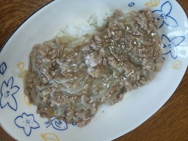 豚ミンチともやしのウェイパー丼 レシピ 作り方 By 4045g 楽天レシピ