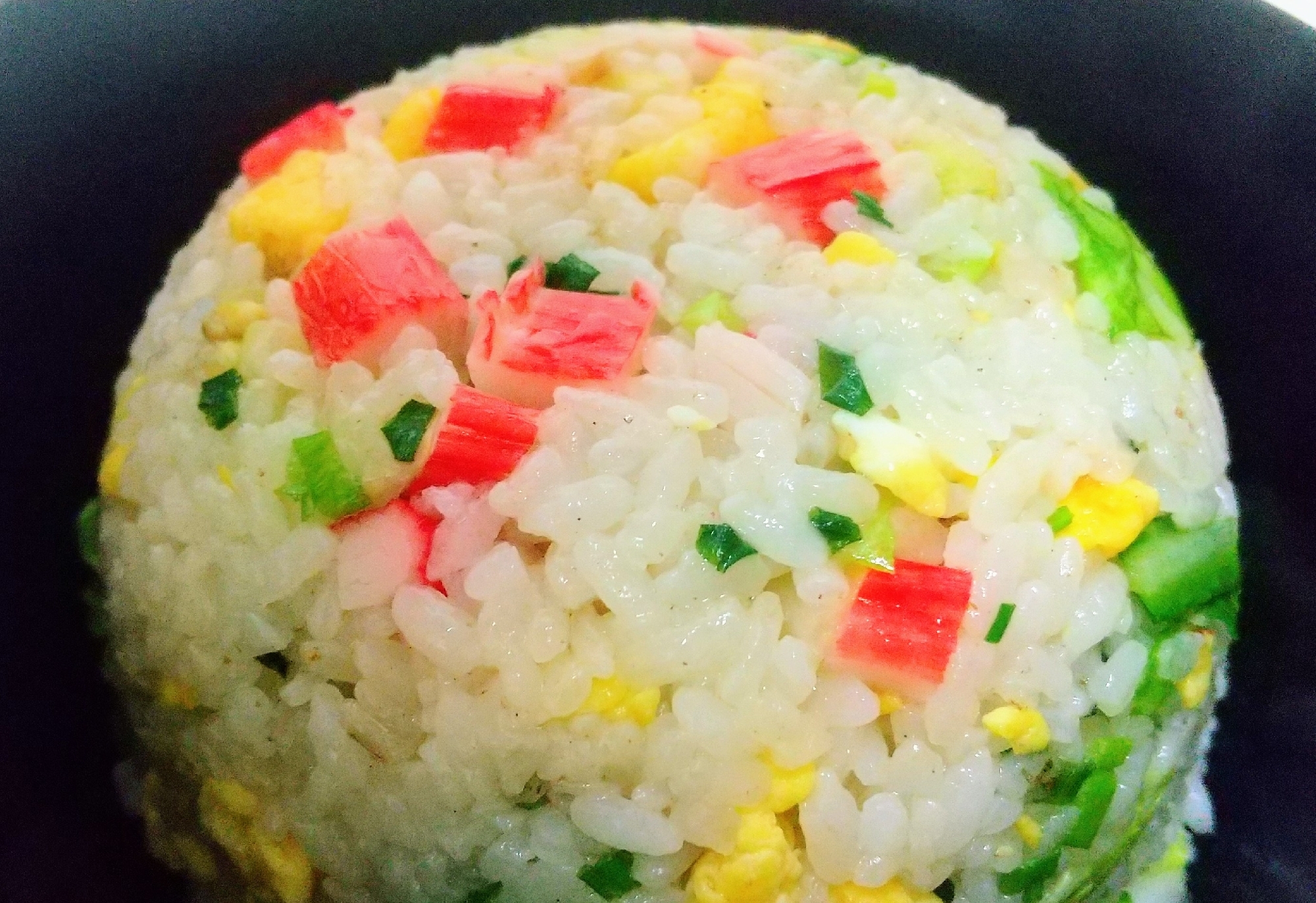 カニカマ卵キャベツねぎ炒飯