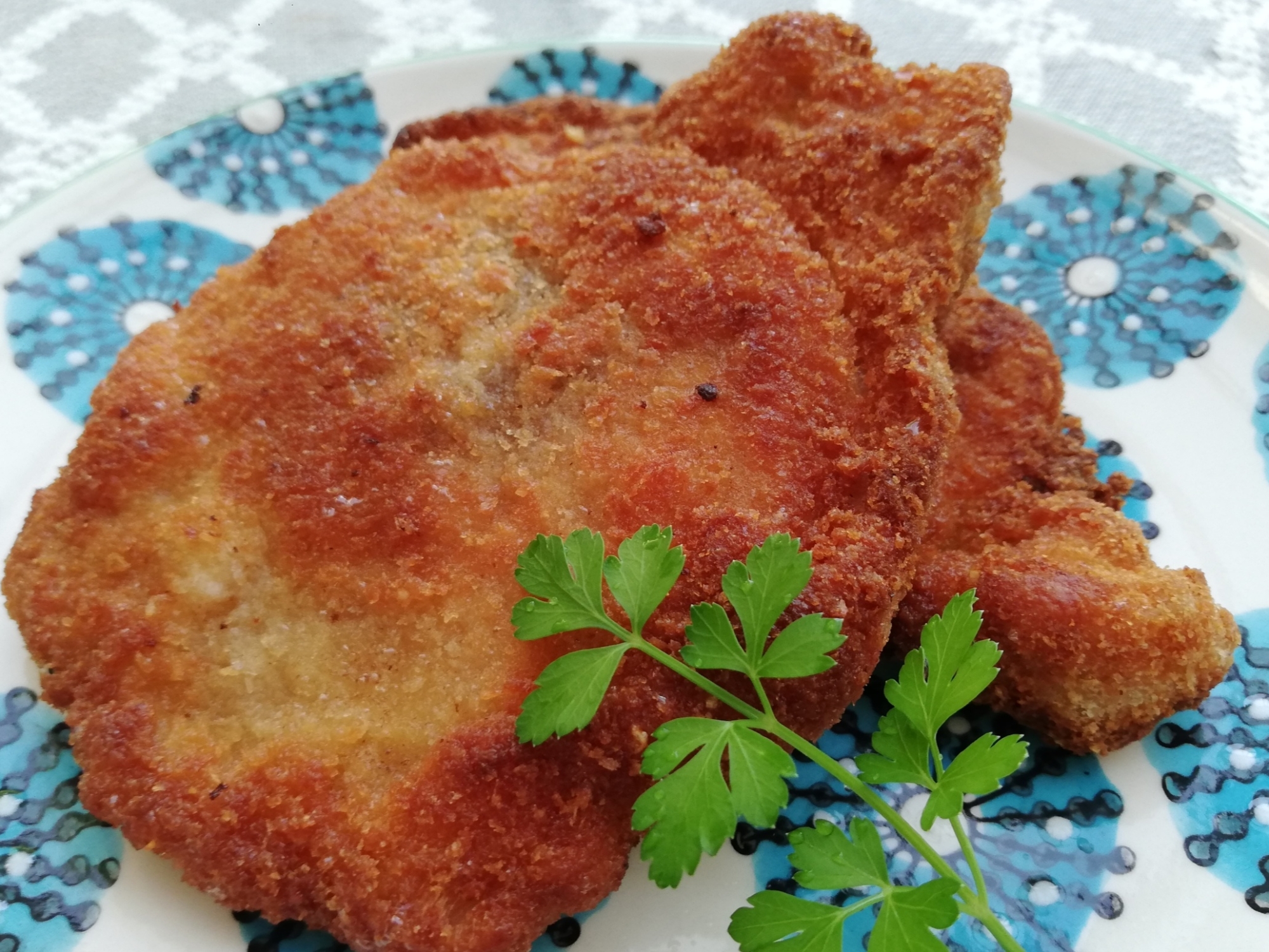 ミラノ風に、豚肉でカツレツ