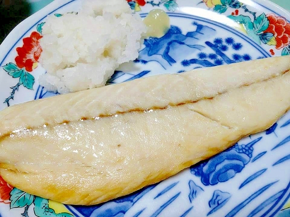 かぼすとすだちが香る鯖の塩焼き