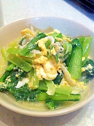 骨太レシピ♪小松菜とシラスの卵とじ煮