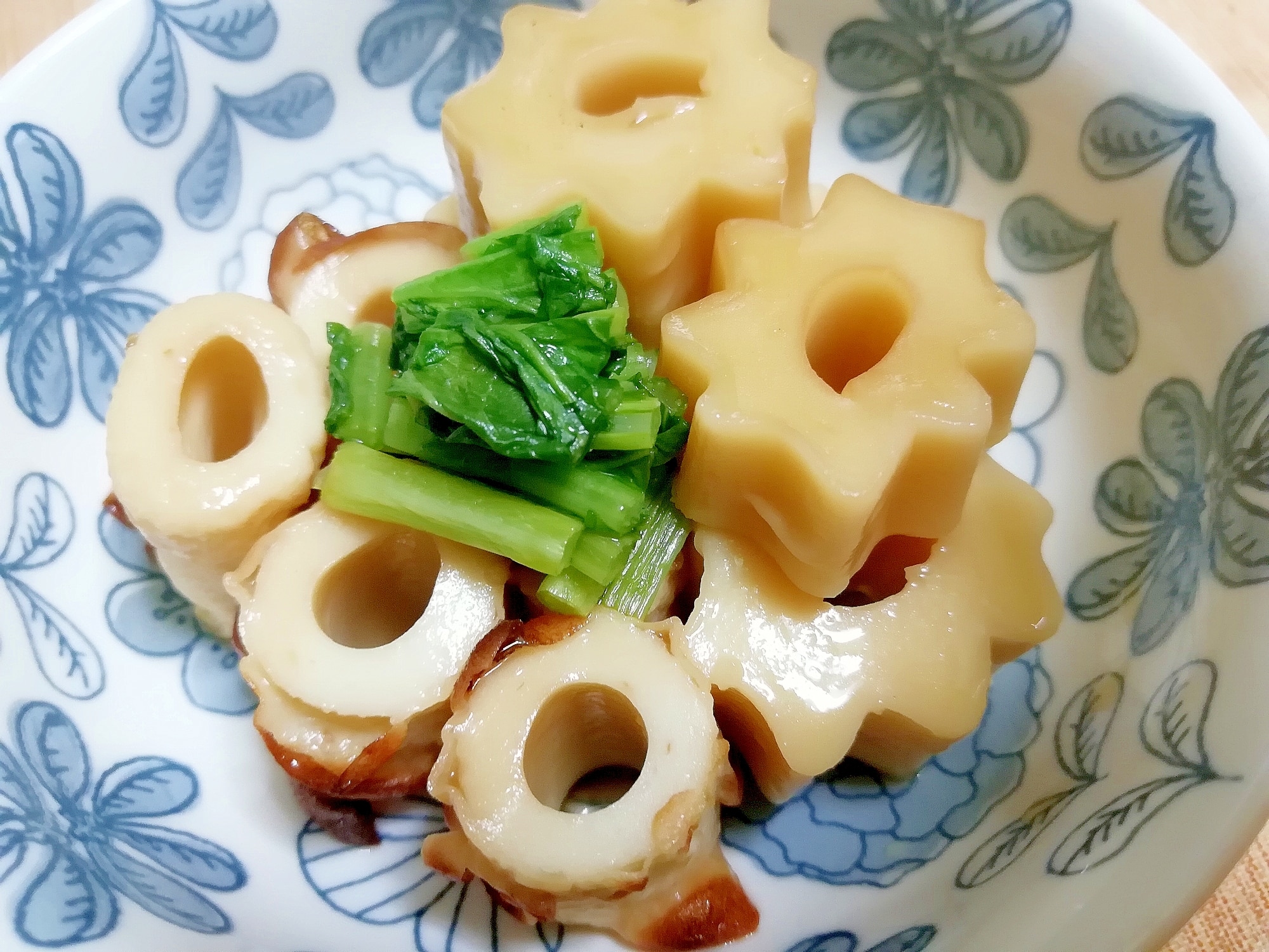 好きな物を煮ました（笑）ちくわぶとちくわ レシピ・作り方 by さと