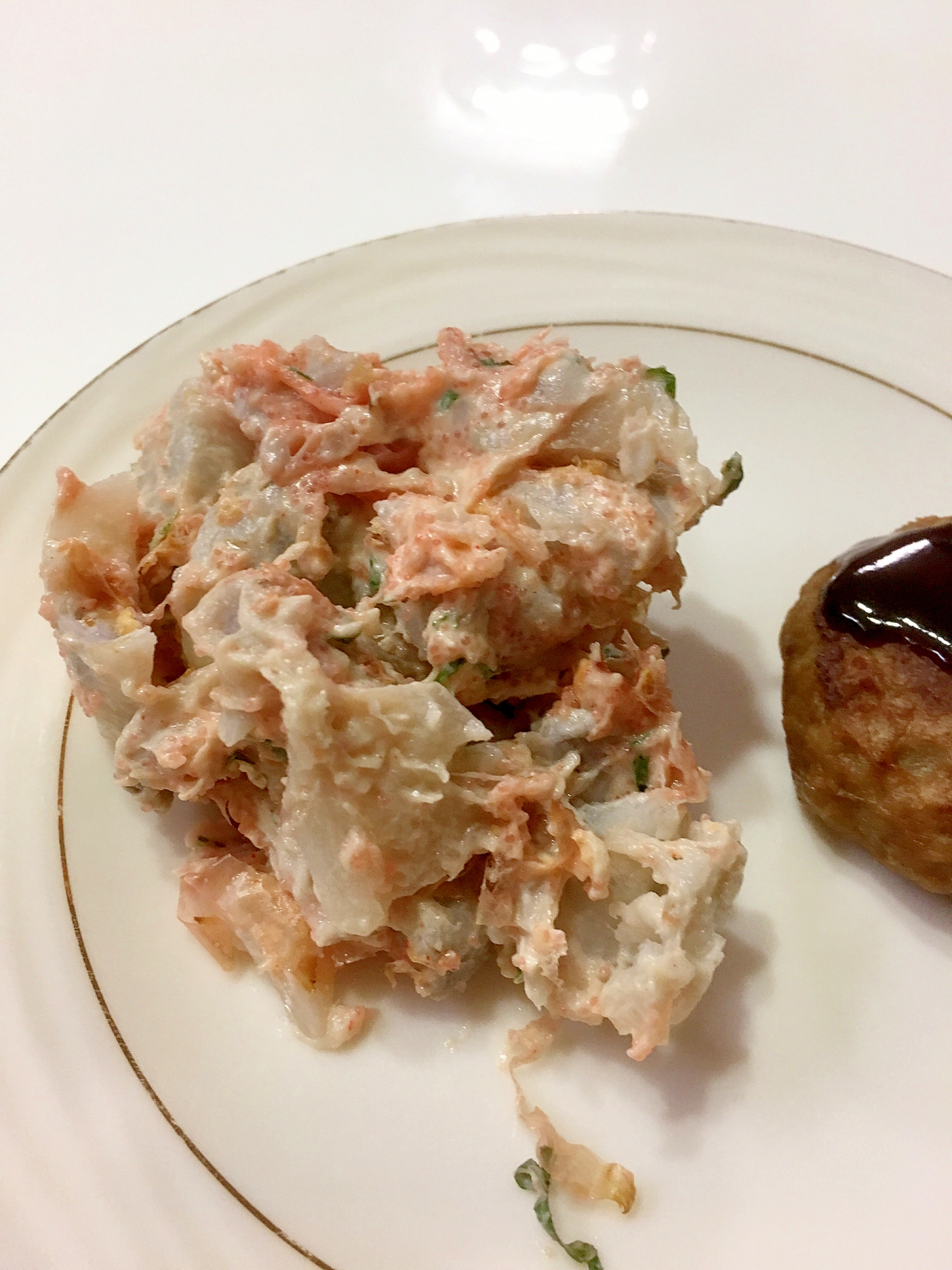 里芋と魚肉ソーセージの明太子マヨサラダ