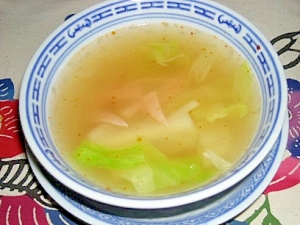 お湯注ぐだけ☆キャベツの中華風スープ