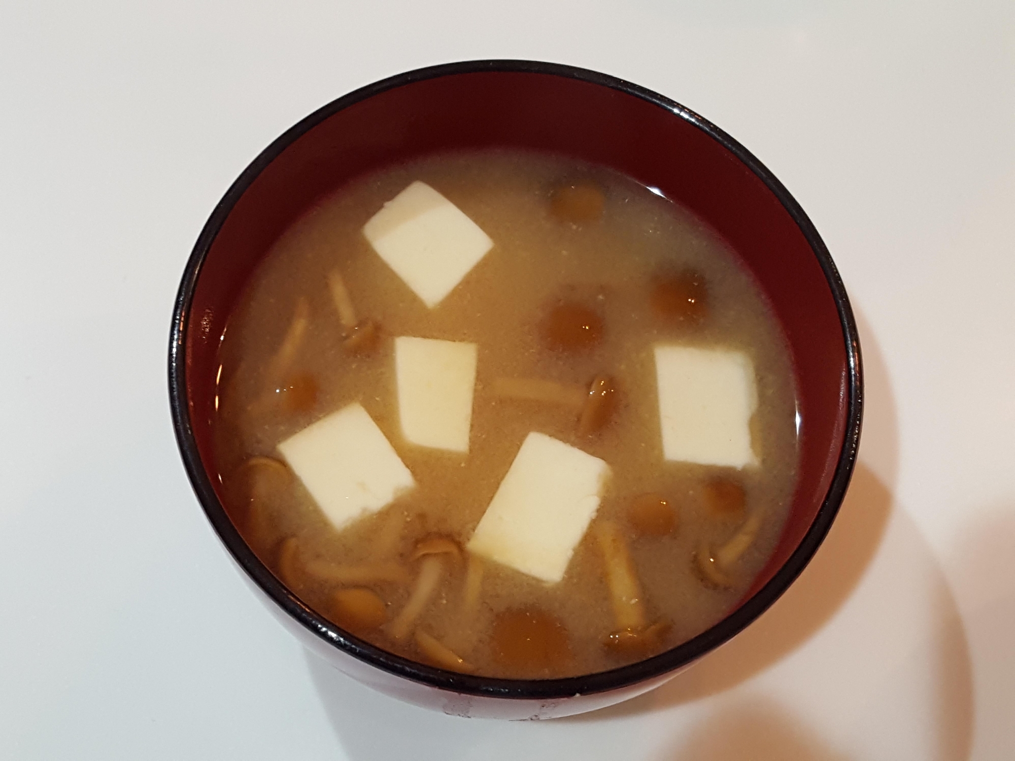 お味噌汁の具 なめこと豆腐 レシピ 作り方 By 農家の嫁 楽天レシピ