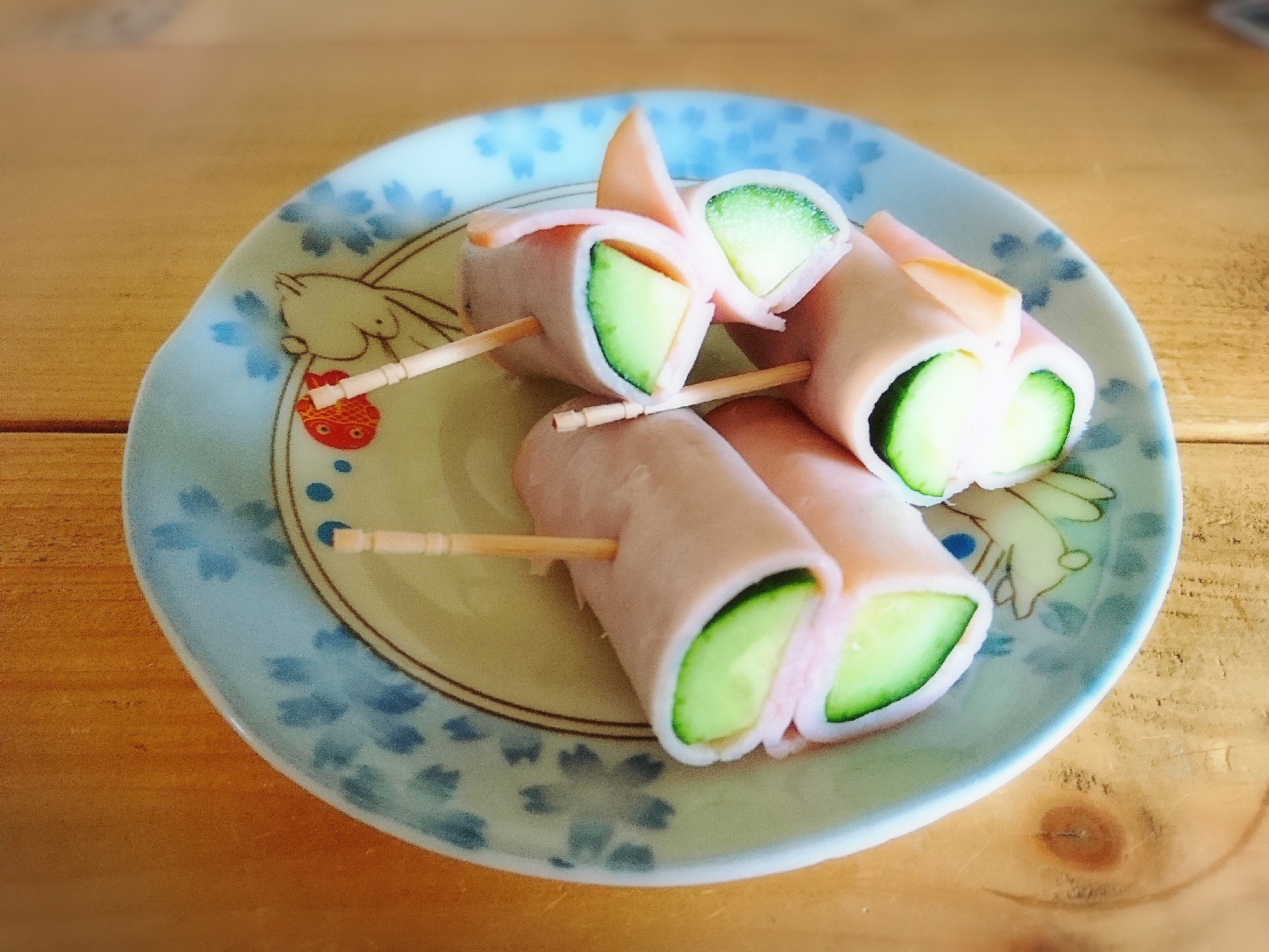 ハムきゅうり巻き レシピ 作り方 By ネロ助2011 楽天レシピ ハムきゅうり巻き レシピ 作り方 By ネロ助2011 楽天レシピ