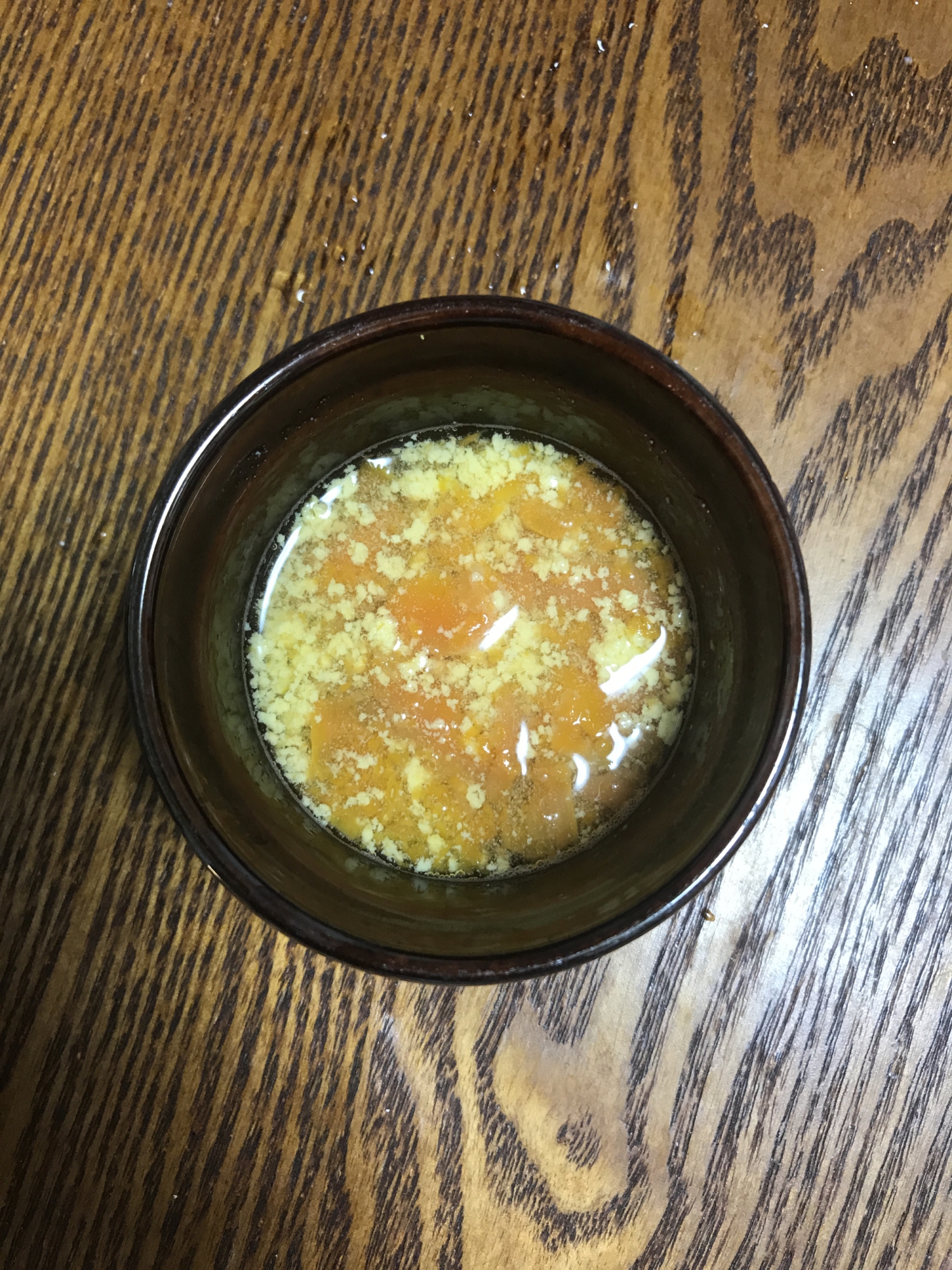 素材の味を生かす離乳食☆人参と卵の玉ねぎスープ