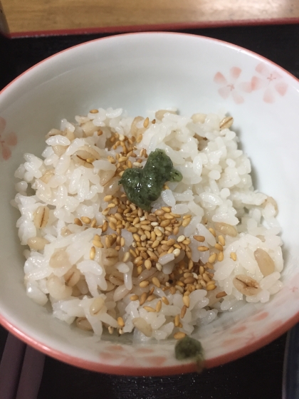 青じそとごまの酢飯ご飯