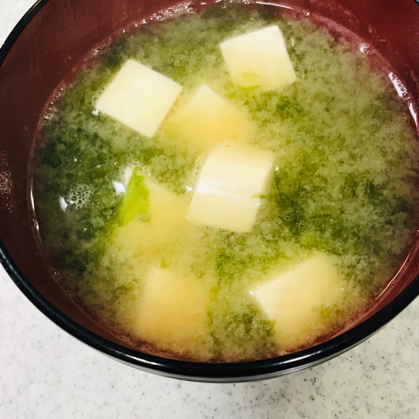 豆腐入り生あおさの味噌汁 レシピ 作り方 By ひよこピッピ 楽天レシピ 豆腐入り生あおさの味噌汁 レシピ 作り方 By ひよこピッピ 楽天レシピ