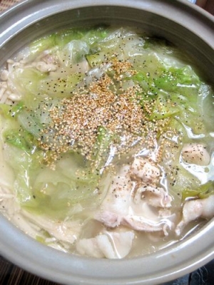 たっぷりコショウのレタス鍋 レシピ 作り方 By yamat 楽天レシピ