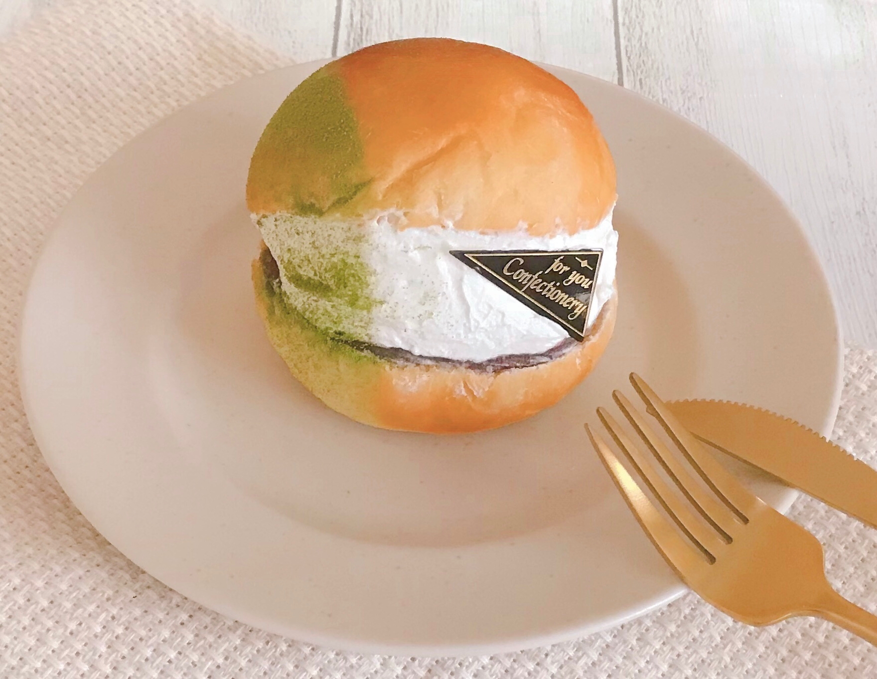 小倉とクリームチーズ入りマリトッツォ レシピ 作り方 By Tai 楽天レシピ 小倉とクリームチーズ入りマリトッツォ レシピ 作り方 By Tai 楽天レシピ