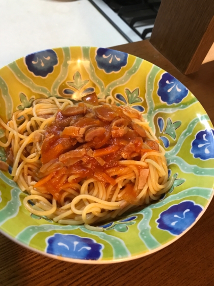 トマトパスタ