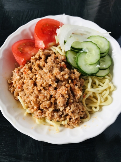 手元にあった食材で作ることが出来ました。
甘めの味付けで食べやすかったです。