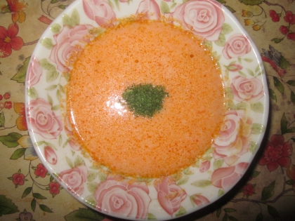 夏バテ予防に！にんじんと香味野菜の冷製スープ