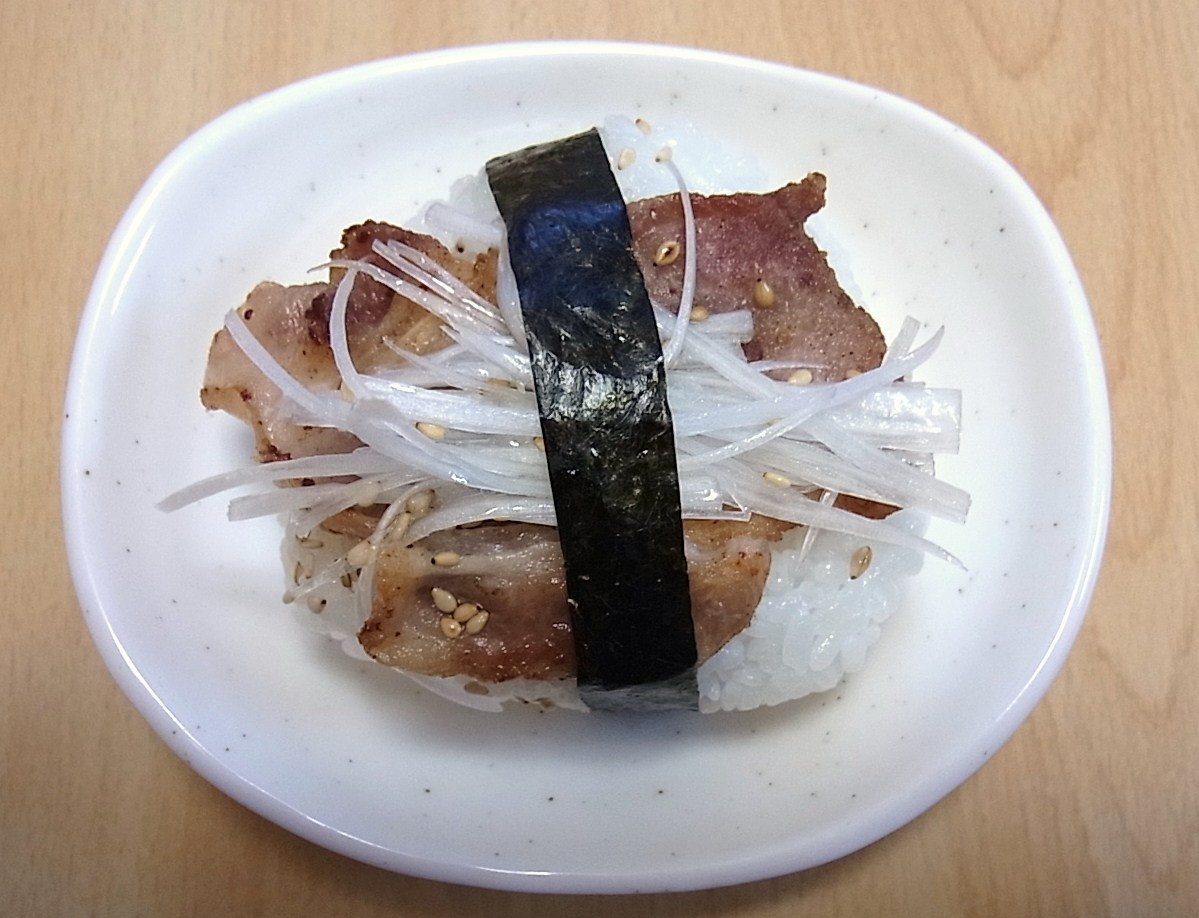 北海道　豚ロース肉と長ねぎのおにぎり