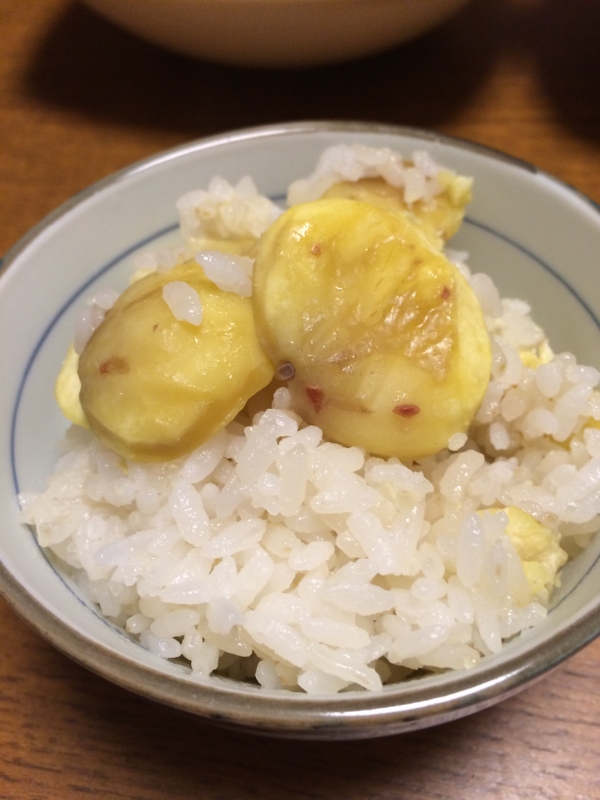 秋の味覚 栗ご飯♡