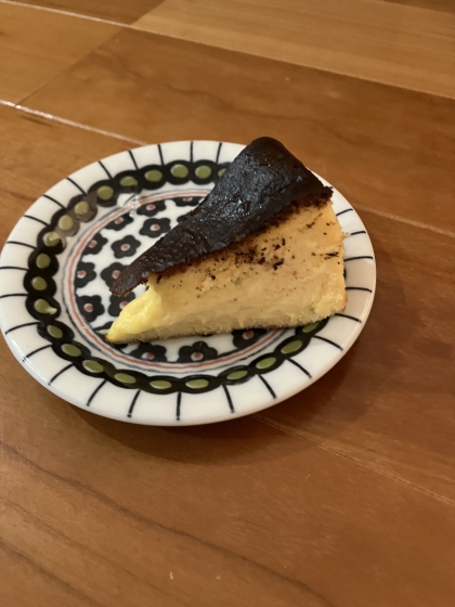 とろっと☆本場のバスクチーズケーキ