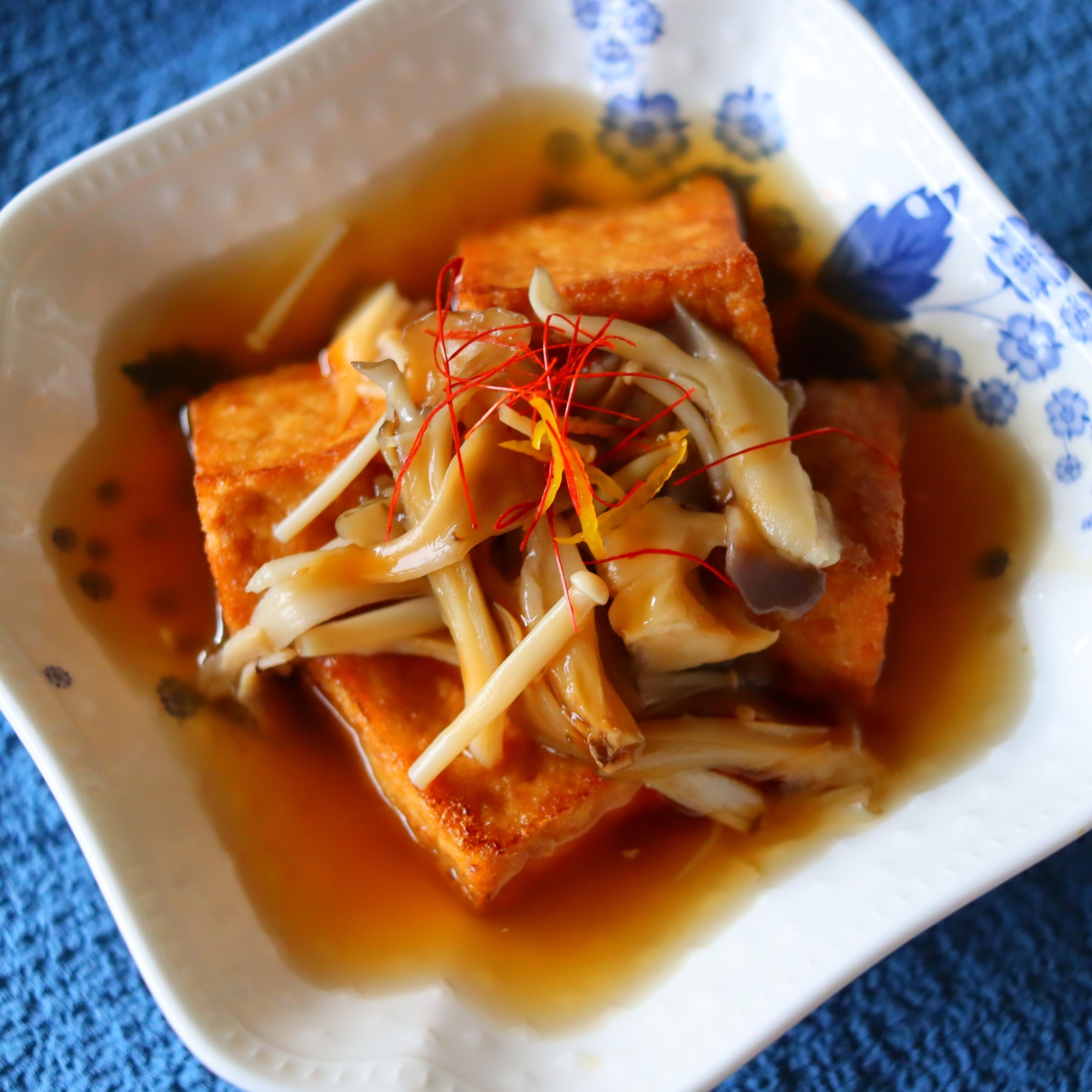 焼き厚揚げのたっぷりきのこ餡かけ♫