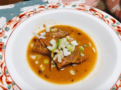 圧力鍋で骨まで丸ごと食べられる！まるで鯖味噌煮缶