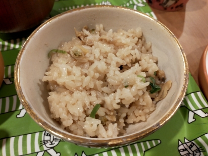 水煮缶で絶品！あさりご飯