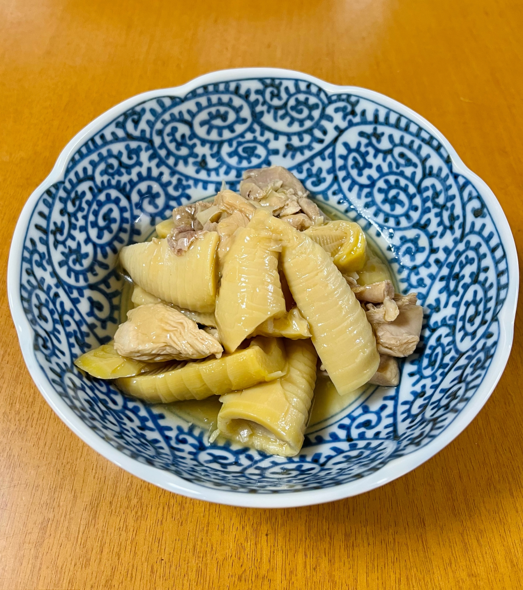 鶏もも肉とたけのこ(はちく)の煮物