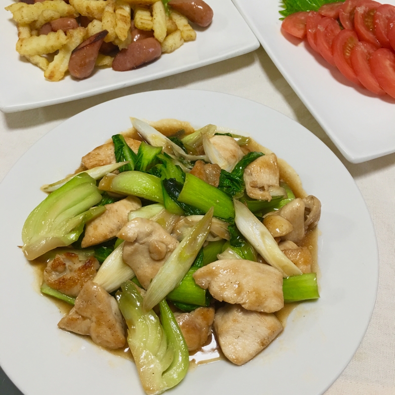 鶏胸肉とチンゲン菜のとろっと鶏ガラ醤油炒め♡