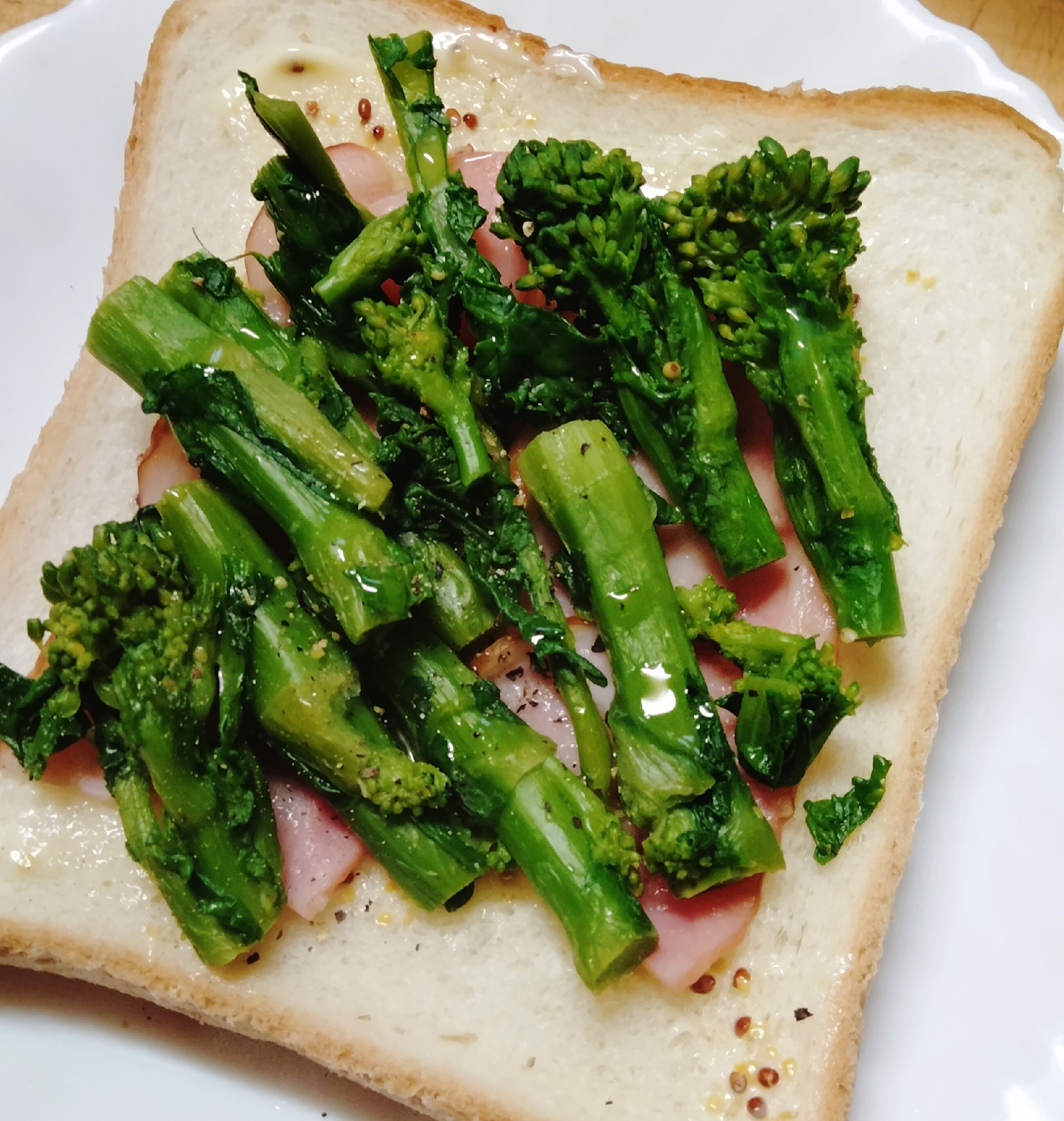 菜の花とベーコンのオープンサンド レシピ 作り方 By カンノーロ 楽天レシピ 菜の花とベーコンのオープンサンド レシピ 作り方 By カンノーロ 楽天レシピ