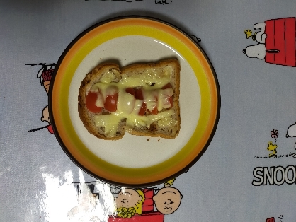 ぱせりちゃん( ΦωΦ )トマトチーズトースト美味しかったニャンฅ゛キャンペーン新レシピ更新お疲れ様ニャンฅ゛