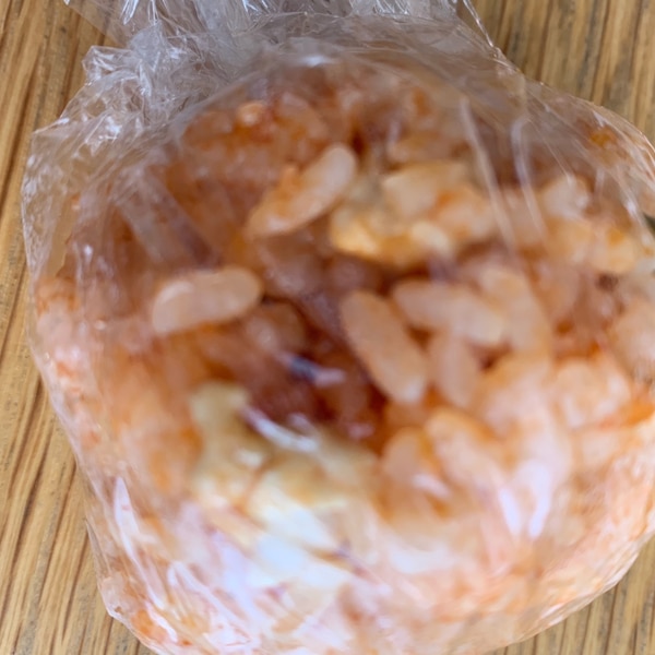 余ったチキンライスでおにぎり レシピ 作り方 By ちゆこ 楽天レシピ 余ったチキンライスでおにぎり レシピ 作り方 By ちゆこ 楽天レシピ