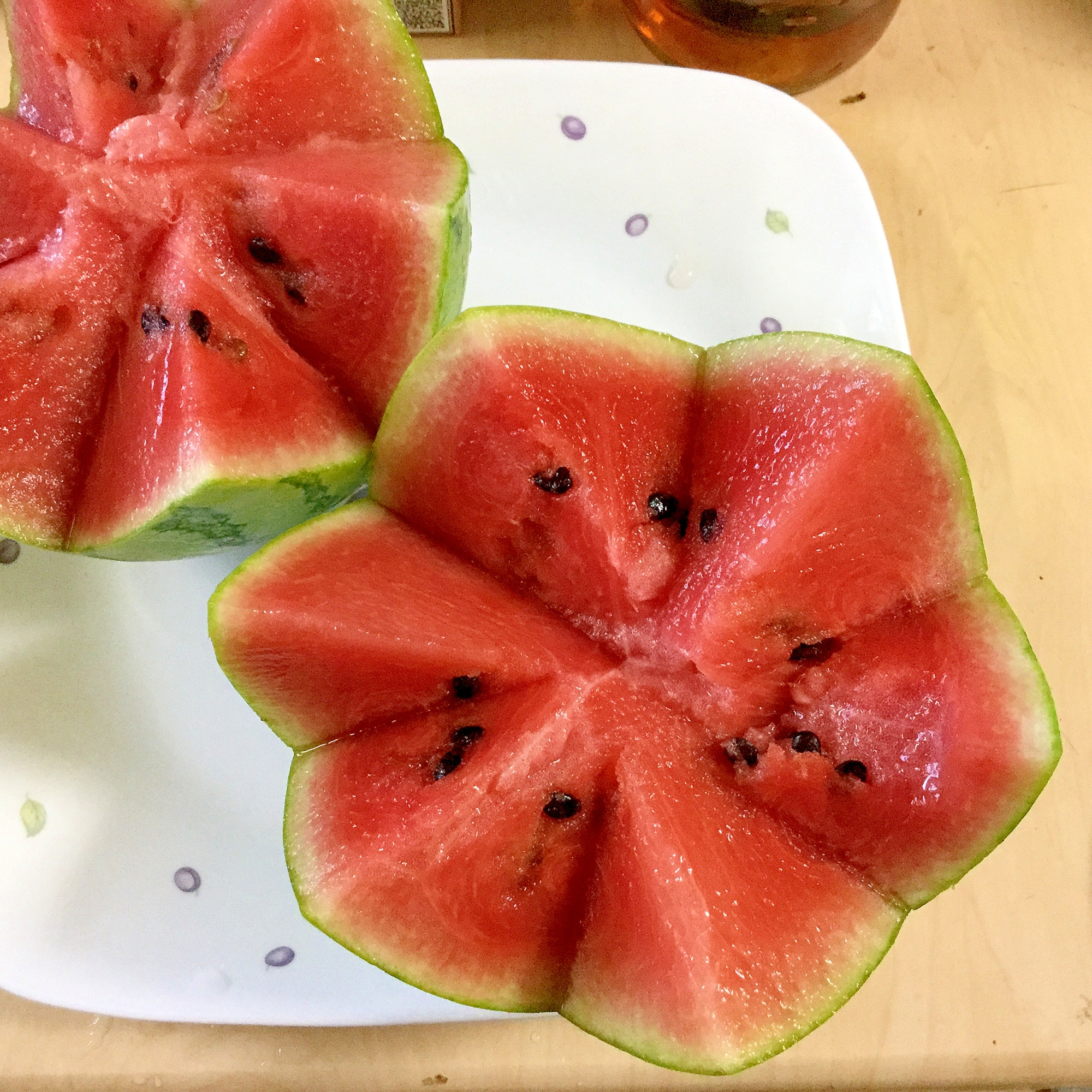 すいかの可愛い切り方 レシピ 作り方 By イーヨーさん 楽天レシピ すいかの可愛い切り方 レシピ 作り方 By イーヨーさん 楽天レシピ