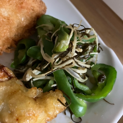 作り置きおかず♪ピーマンとえのきの塩昆布酢炒め