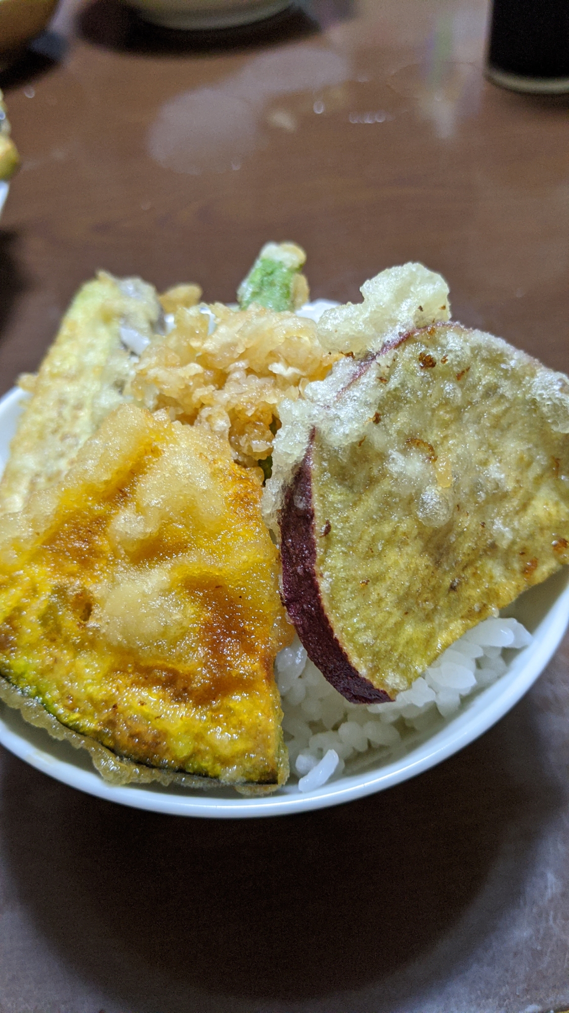 野菜いっぱい天丼