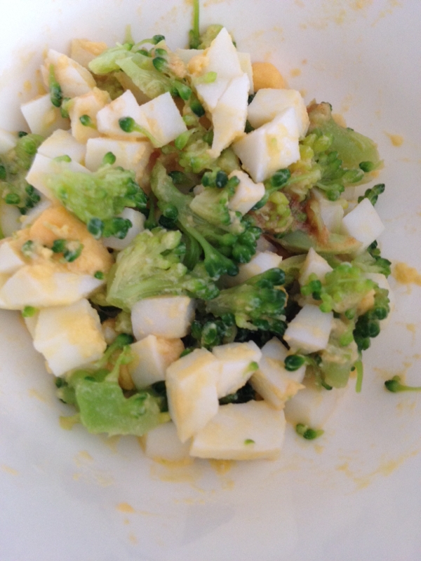 離乳食 ブロッコリーとゆで卵のサラダ レシピ 作り方 By かなぶん 楽天レシピ 離乳食 ブロッコリーとゆで卵のサラダ レシピ 作り方 By かなぶん 楽天レシピ