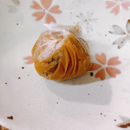 白菜たっぷり　わかめと油揚げ入りの味噌玉