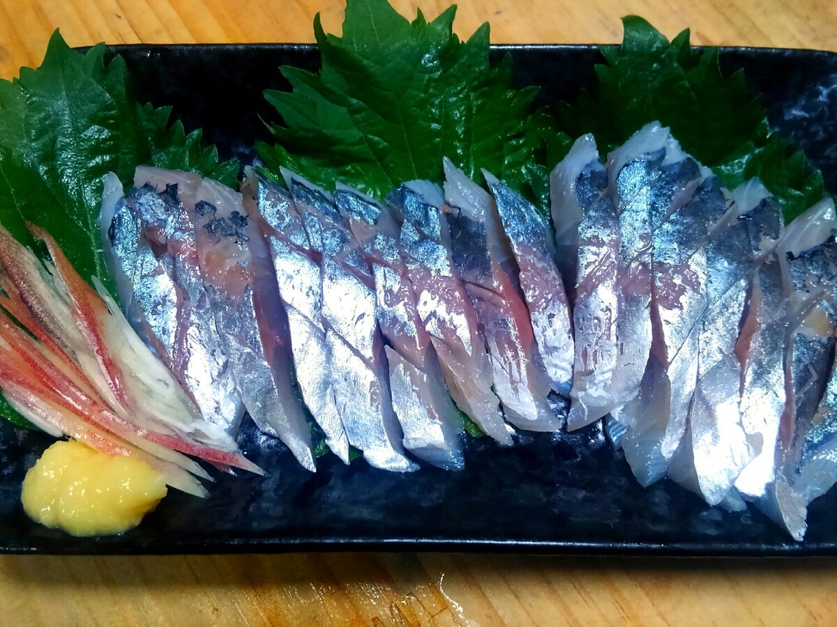 初心者向け アジのさばき方 刺身 レシピ 作り方 By 浜の釣り人 楽天レシピ 初心者向け アジのさばき方 刺身 レシピ 作り方 By 浜の釣り人 楽天レシピ